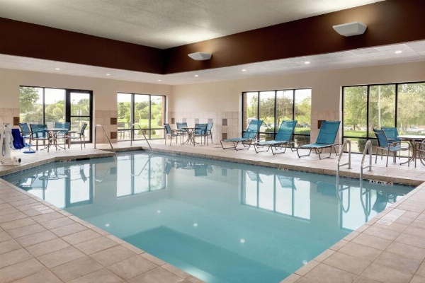 Hampton Inn By Hilton Des Moines West image 9